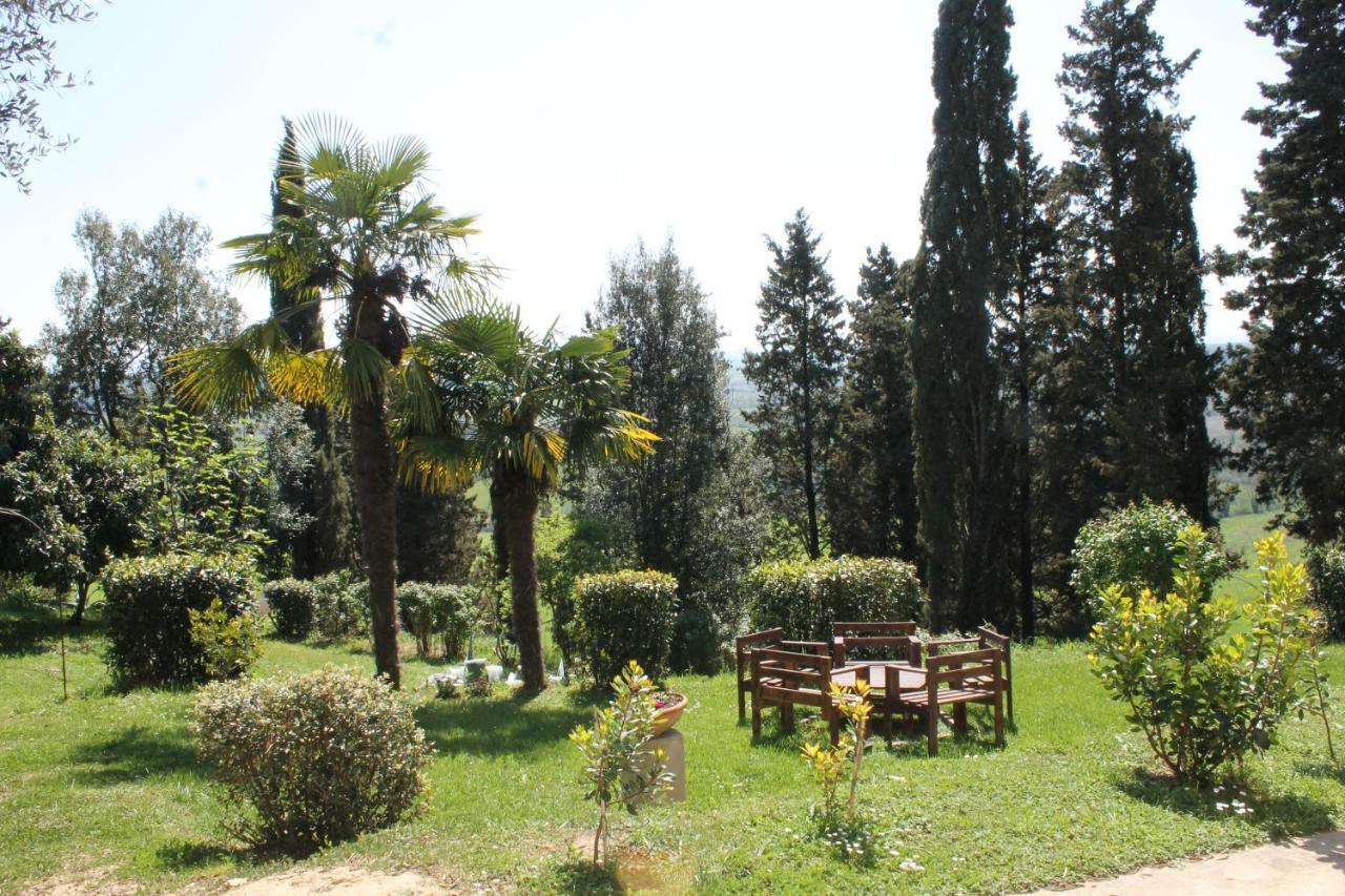 Bb Gli Aristogatti Bed and Breakfast Ghizzano Exteriör bild